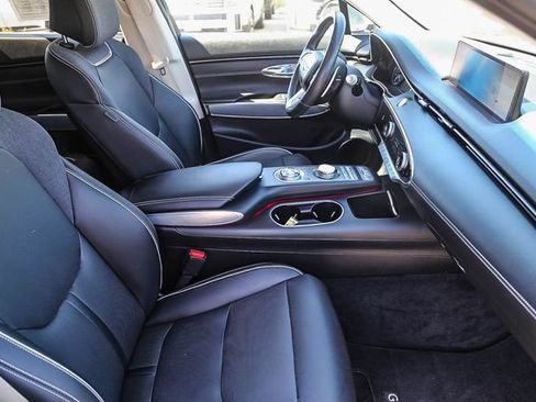 Used 2023 Genesis Electrified GV70 AWD/4WD image 19