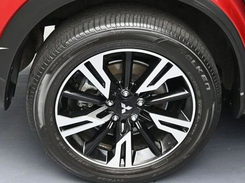Used 2024 Mitsubishi Eclipse Cross SE AWD/4WD image 5