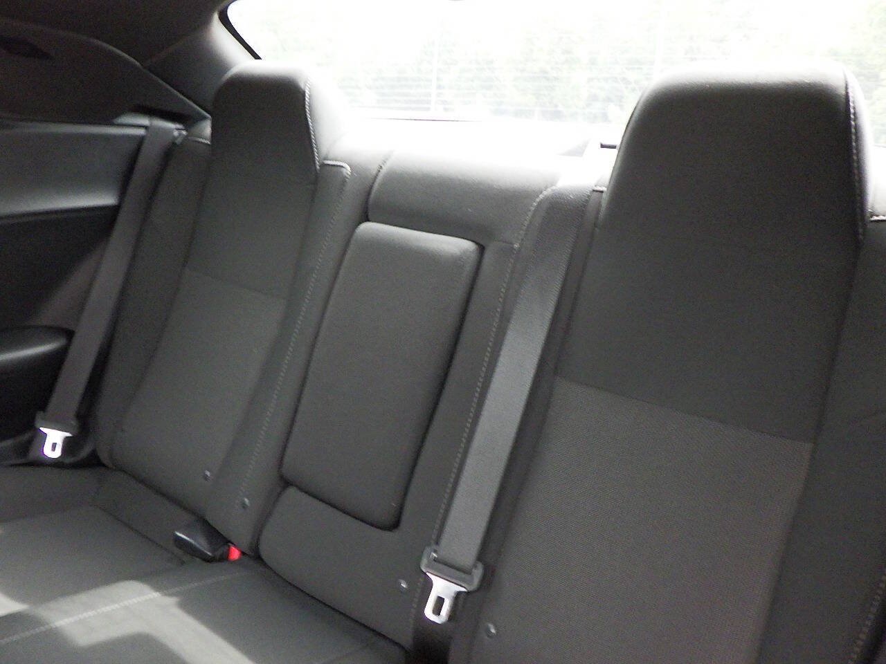 Used 2016 Dodge Challenger R/T RWD image 12