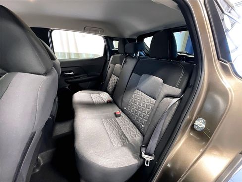 Certified 2025 Nissan Kicks SV AWD/4WD image 15