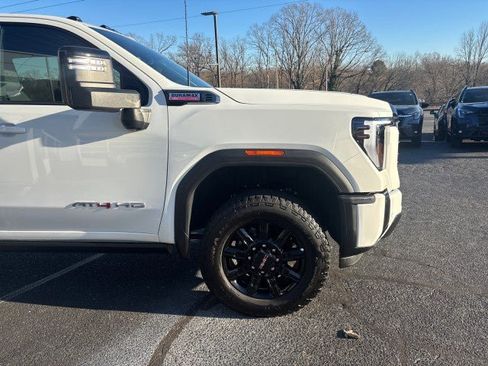 New 2025 GMC Sierra 2500 AT4 w/ AT4 Premium Plus Package image 5