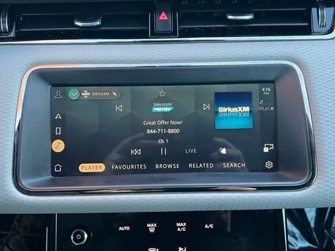 Used 2023 Land Rover Range Rover Evoque R-Dynamic S image 24