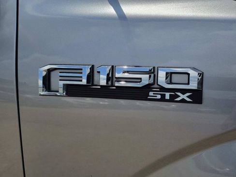 Used 2020 Ford F150 XL w/ Equipment Group 101A Mid RWD image 7