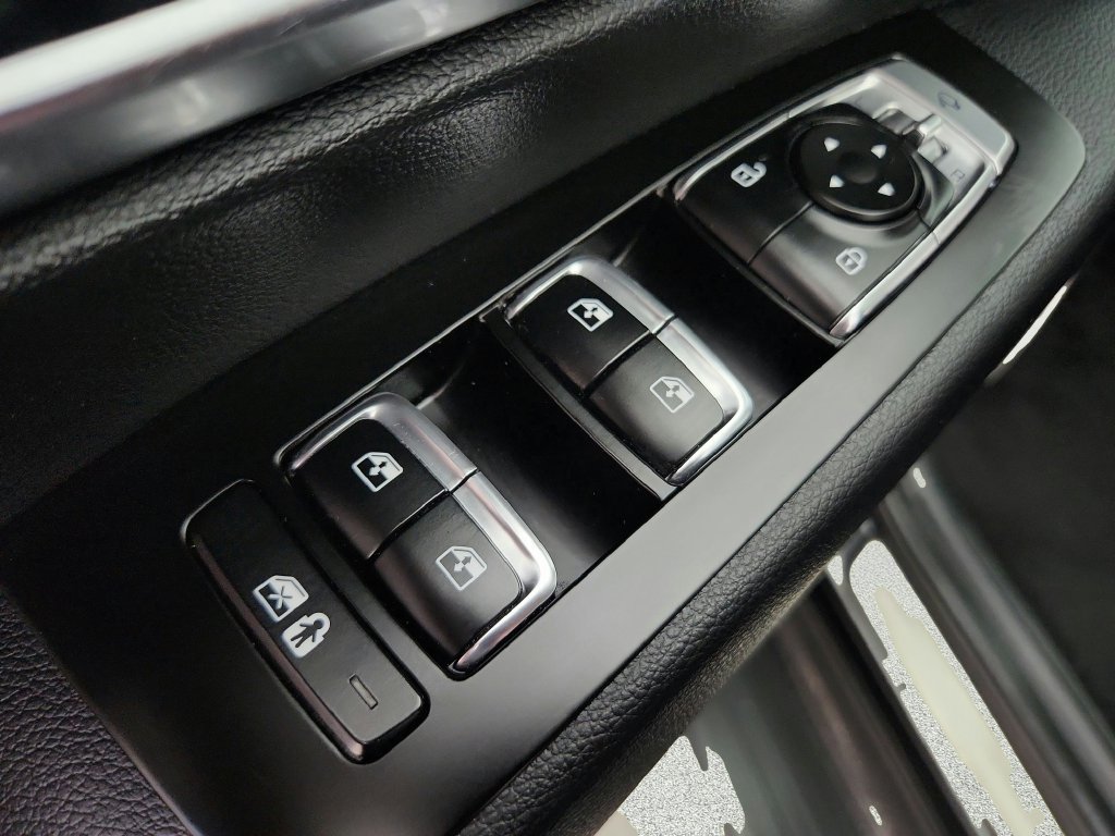 Used 2022 Kia Telluride SX AWD/4WD image 25