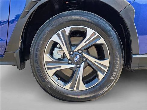 Certified 2024 Subaru Crosstrek 2.0i Premium w/ Popular Package #3 AWD/4WD image 9