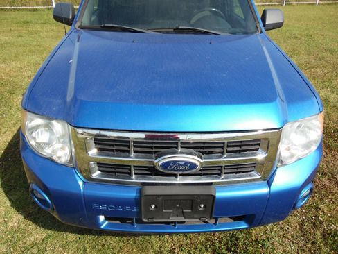 Used 2011 Ford Escape XLT image 19