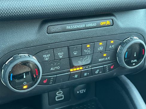 Used 2023 Ford Bronco Sport Badlands w/ Premium Package image 29