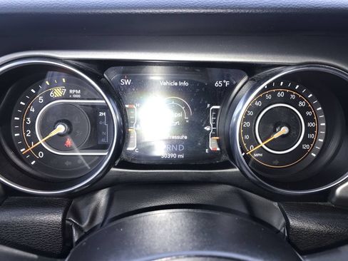 Used 2022 Jeep Wrangler Unlimited Sport AWD/4WD image 15