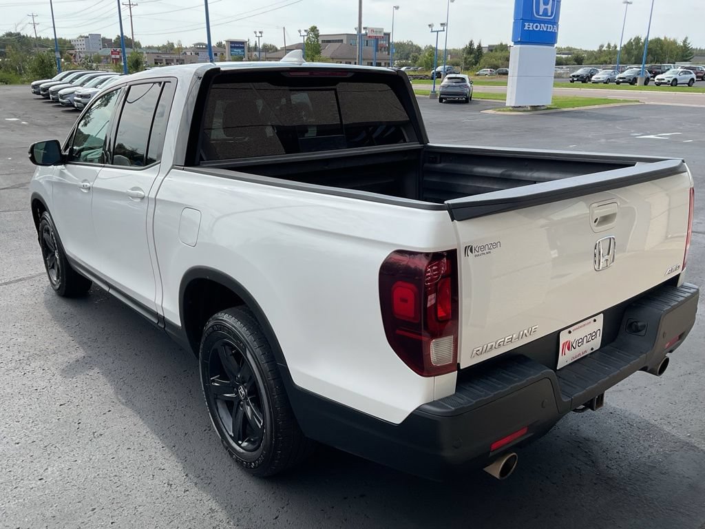 Used 2023 Honda Ridgeline Black Edition image 7