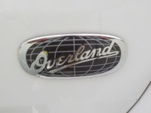 Used 2015 Jeep Grand Cherokee Overland w/ Trailer Tow Group IV image 9