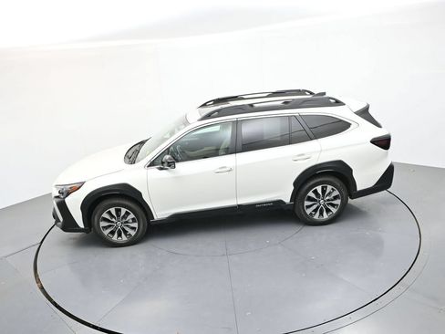 Certified 2025 Subaru Outback Limited AWD/4WD image 32