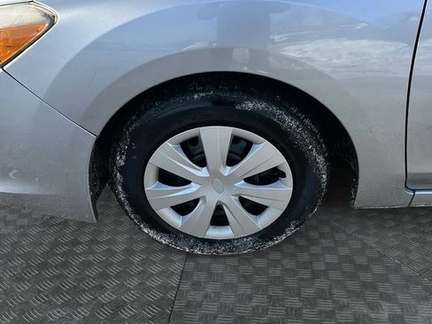 Used 2014 Subaru Impreza 2.0i image 3