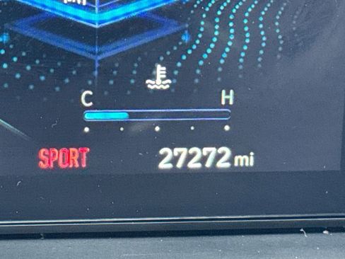 Used 2023 Hyundai Santa Cruz SEL Premium image 17