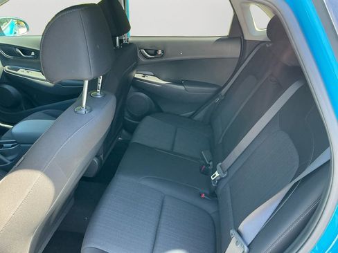 Used 2022 Hyundai Kona SEL AWD/4WD image 15