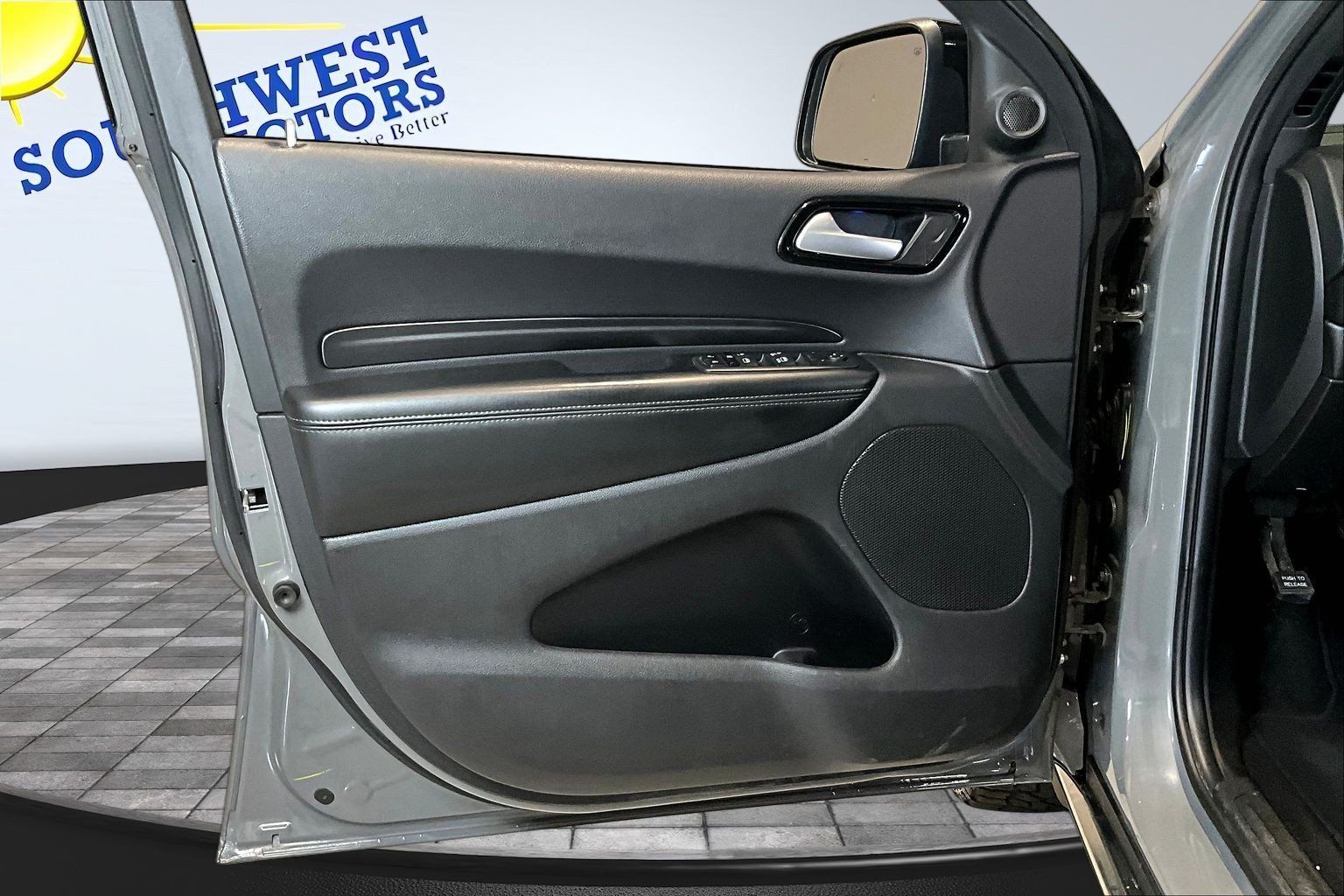 Used 2023 Dodge Durango SXT w/ Trailer Tow Group IV AWD/4WD image 20