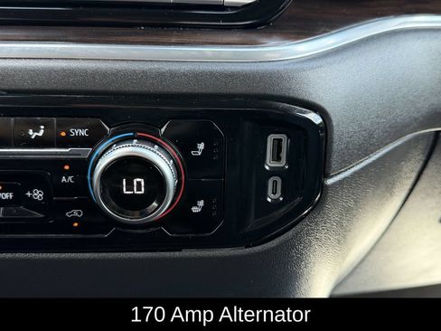 Used 2025 GMC Sierra 1500 SLT AWD/4WD image 26
