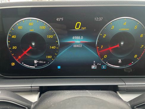 Used 2020 Mercedes-Benz GLE 350 4MATIC w/ Parking Assist Package image 6