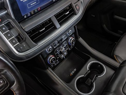 Used 2021 GMC Yukon AT4 w/ Rear Media and Nav Package AWD/4WD image 24
