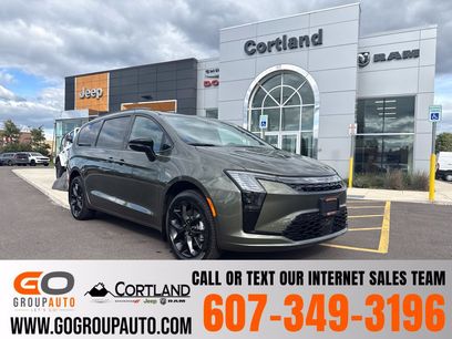 New 2027 Chrysler Pacifica Limited