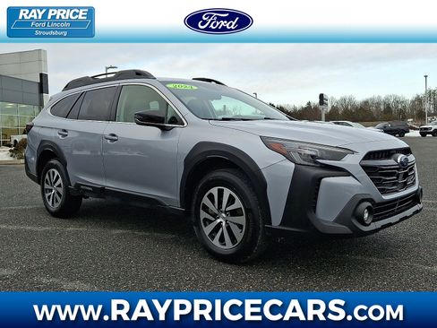 Used 2024 Subaru Outback Premium image 1