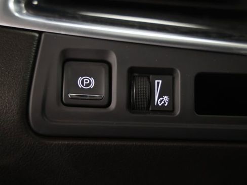 Used 2023 Cadillac XT5 Premium Luxury AWD/4WD image 25