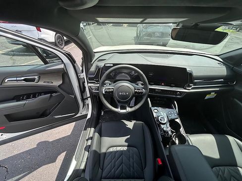 New 2025 Kia Sportage X-Line Prestige image 23