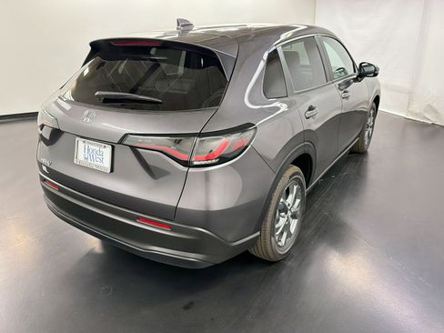 New 2026 Honda HR-V LX image 9