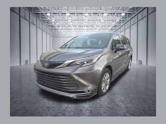 Used 2023 Toyota Sienna Platinum AWD/4WD 360° Tour