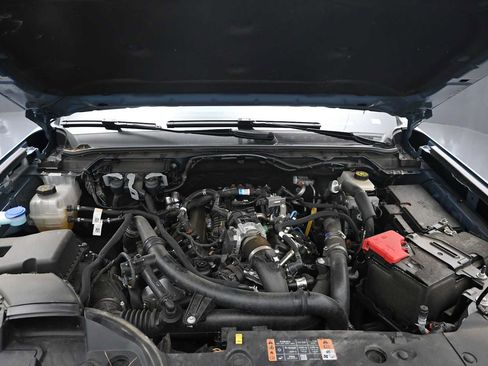 Certified 2024 Ford Ranger XLT w/ FX4 Off-Road Package AWD/4WD image 40