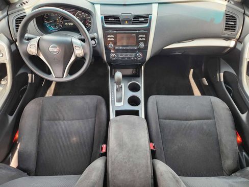 Used 2015 Nissan Altima 2.5 S w/ Power Driver Seat Package FWD image 25