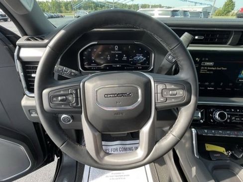 Used 2025 GMC Sierra 2500 Denali w/ Denali Reserve Package image 19