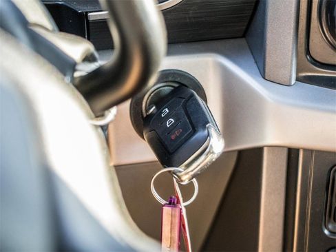 Used 2022 Ford F150 XLT w/ Trailer Tow Package image 21