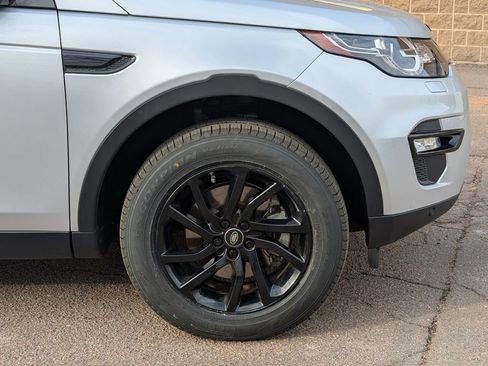 Used 2019 Land Rover Discovery Sport HSE image 9