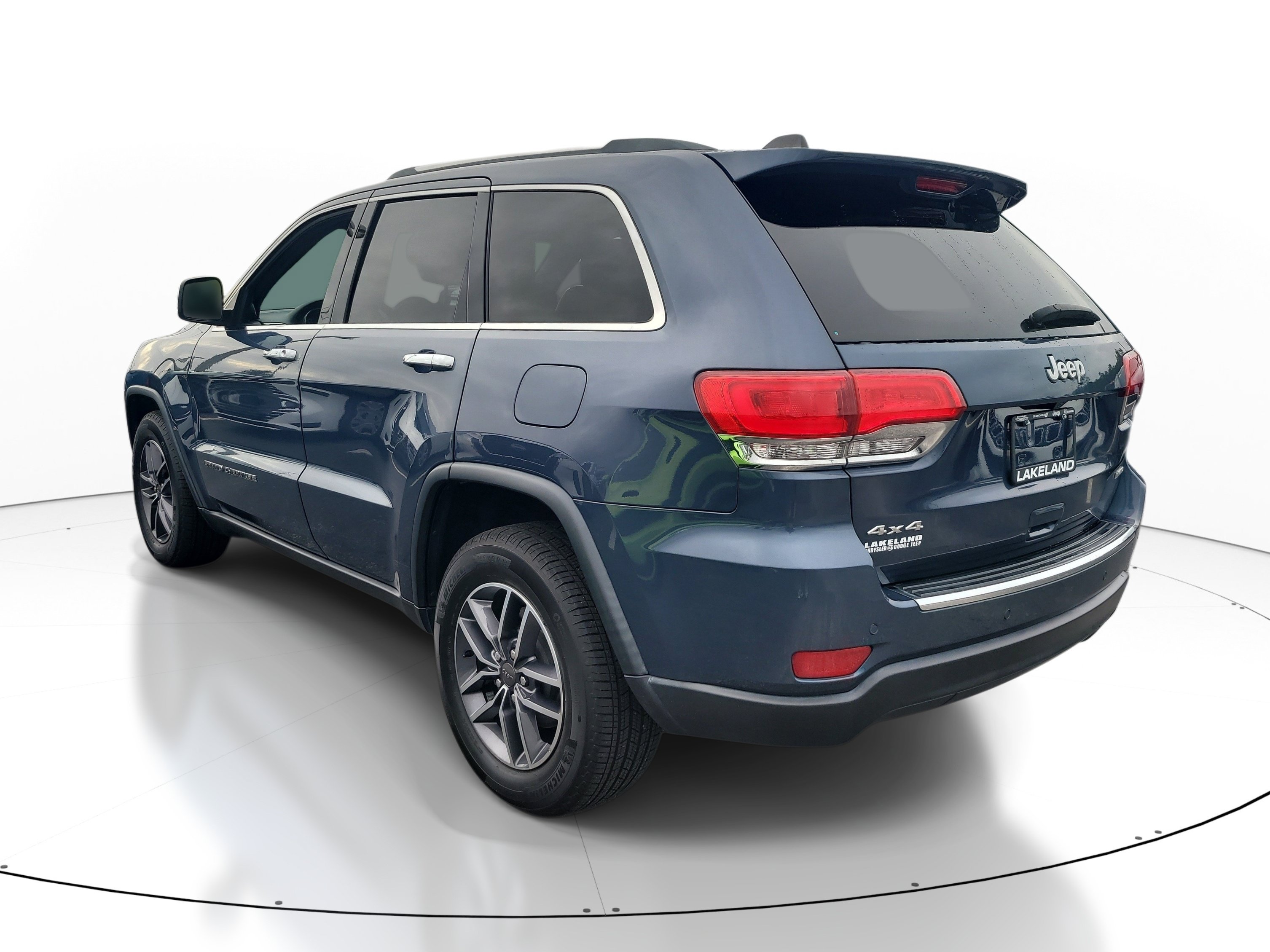 Used 2019 Jeep Grand Cherokee Limited AWD/4WD image 6