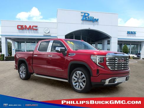 Used 2024 GMC Sierra 1500 Denali AWD/4WD image 1