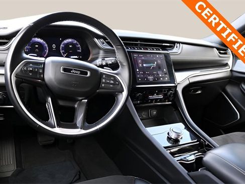 Used 2022 Jeep Grand Cherokee L Laredo image 14