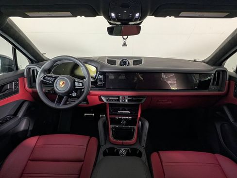New 2026 Porsche Cayenne GTS AWD/4WD image 20