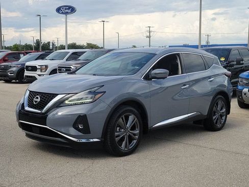Used 2023 Nissan Murano Platinum w/ Cargo Package FWD image 3