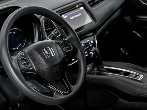 Used 2016 Honda HR-V EX image 15