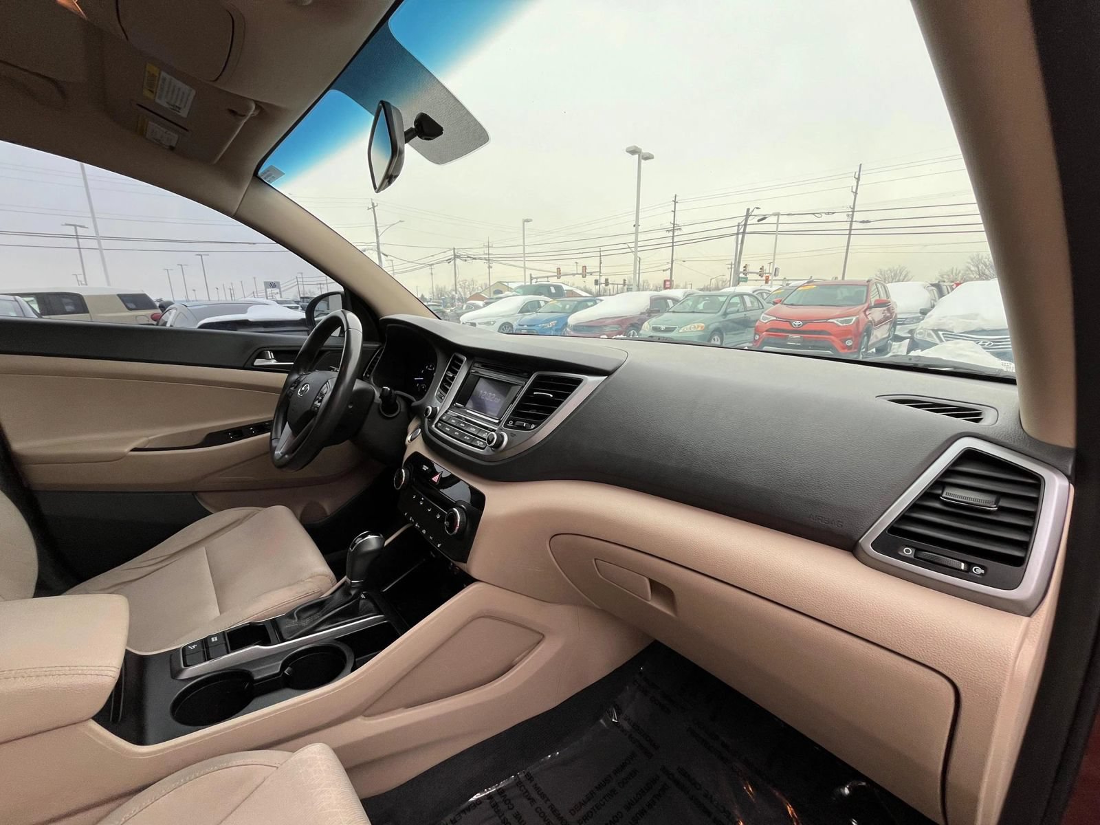 Used 2017 Hyundai Tucson Sport FWD image 31