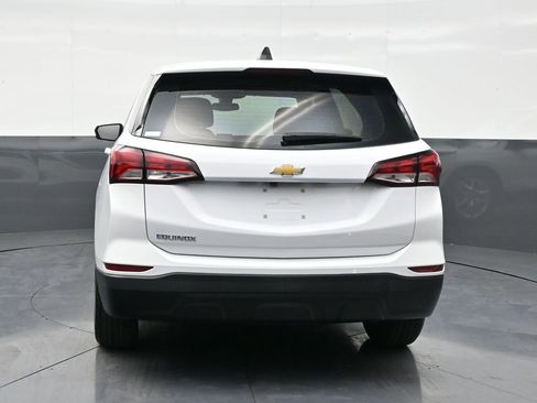 Used 2023 Chevrolet Equinox LS image 4