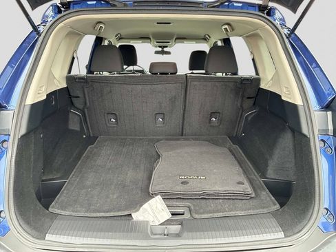Used 2021 Nissan Rogue S image 12