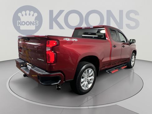 Used 2019 Chevrolet Silverado 1500 Custom w/ Custom Convenience Package AWD/4WD image 7