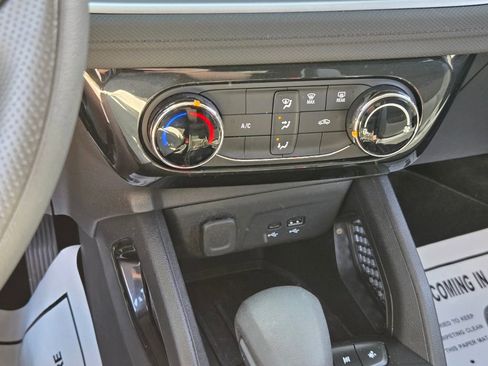 Used 2026 Chevrolet TrailBlazer LT w/ Driver Confidence Package image 20