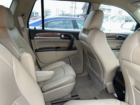 Used 2012 Buick Enclave Leather image 7