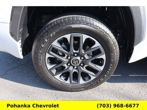 Used 2024 Toyota Tundra Limited image 27