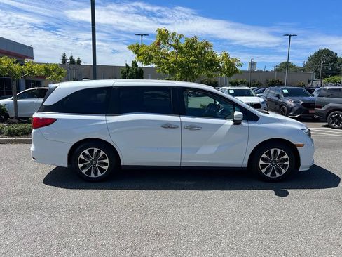 Used 2023 Honda Odyssey EX-L image 6