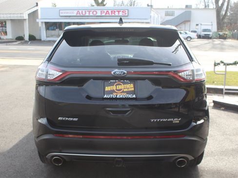 Used 2017 Ford Edge Titanium w/ Equipment Group 301A AWD/4WD image 22