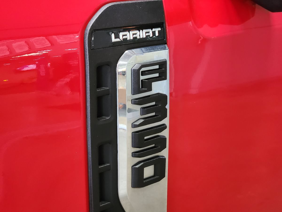 Used 2025 Ford F350 Lariat w/ Lariat Ultimate Package AWD/4WD image 23