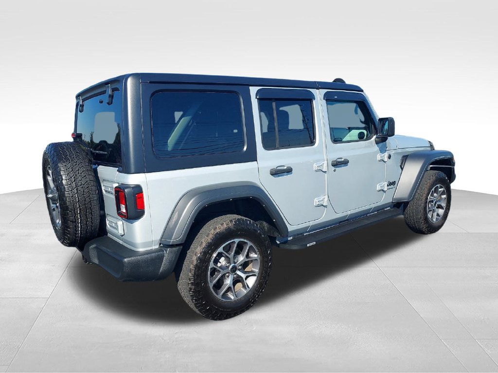 Used 2024 Jeep Wrangler Unlimited Sport AWD/4WD image 5